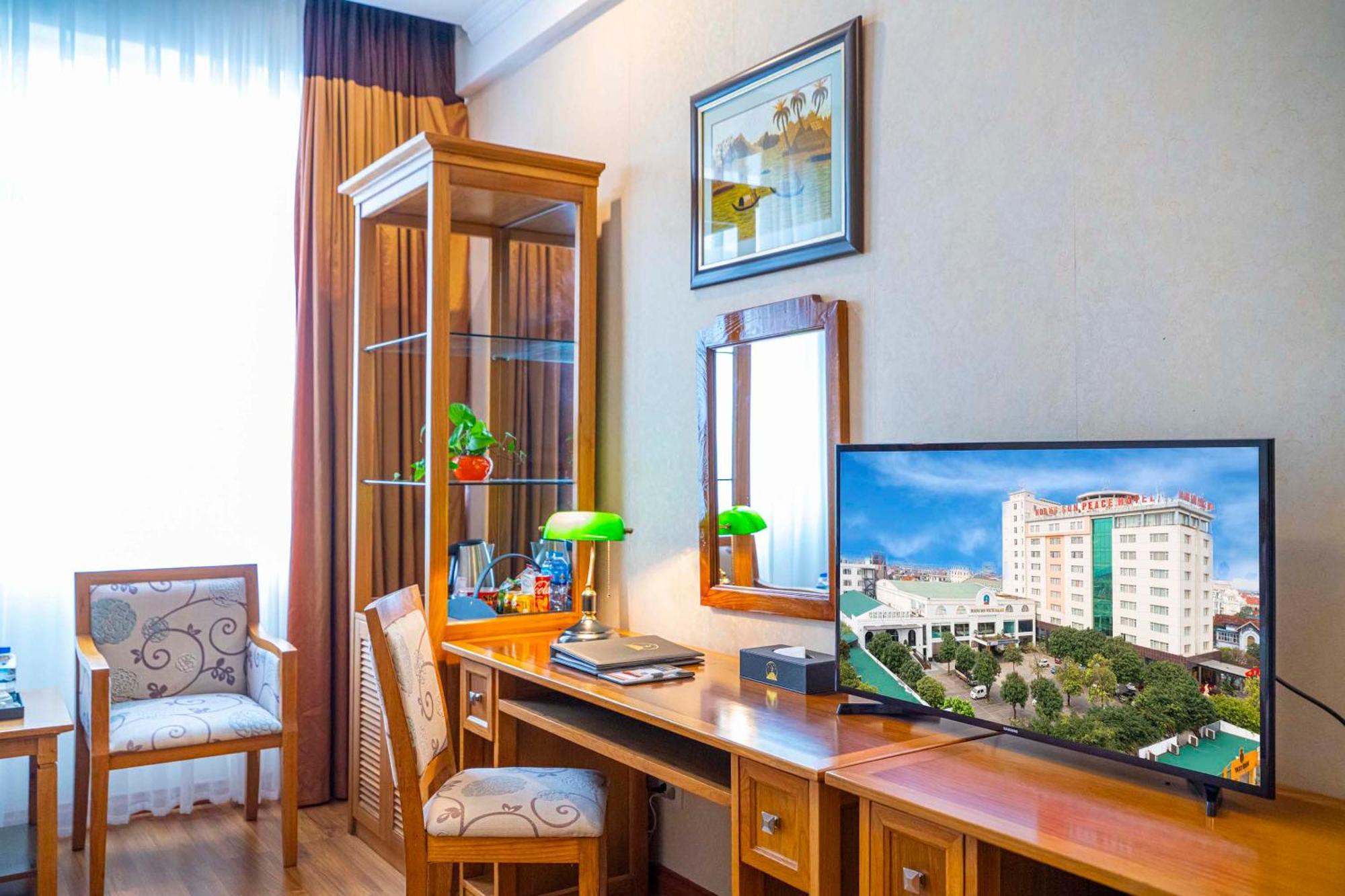 Hoang Son Peace Hotel Ninh Binh Eksteriør billede
