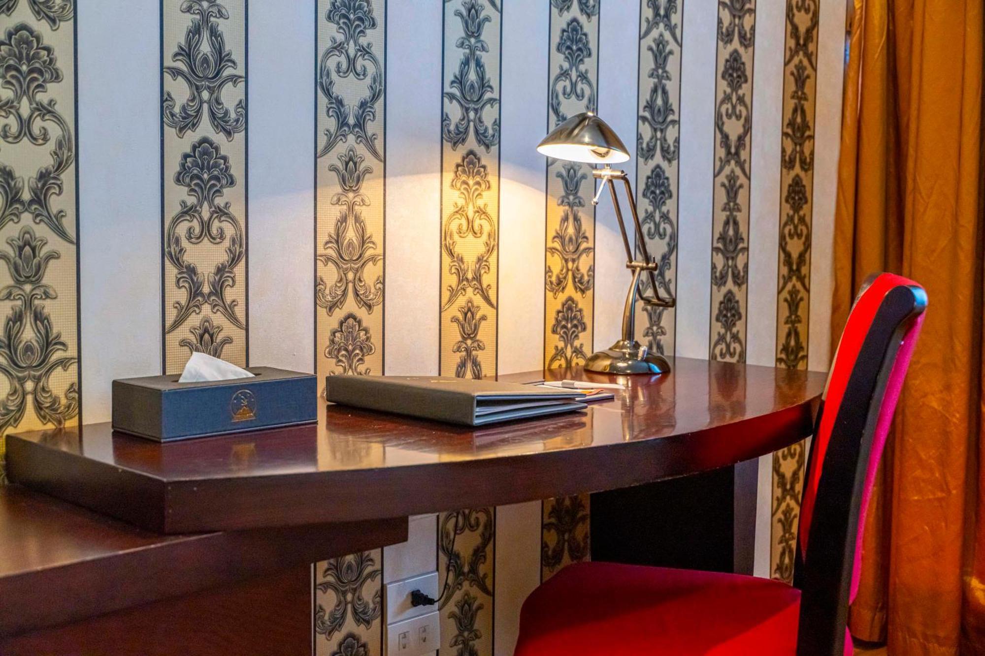 Hoang Son Peace Hotel Ninh Binh Eksteriør billede